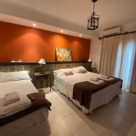 סלטה Hotel Las Chirimoyas מראה חיצוני תמונה