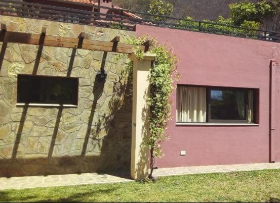 סלטה Hotel Las Chirimoyas מראה חיצוני תמונה