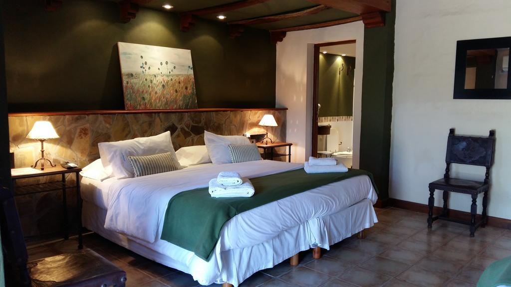 סלטה Hotel Las Chirimoyas מראה חיצוני תמונה