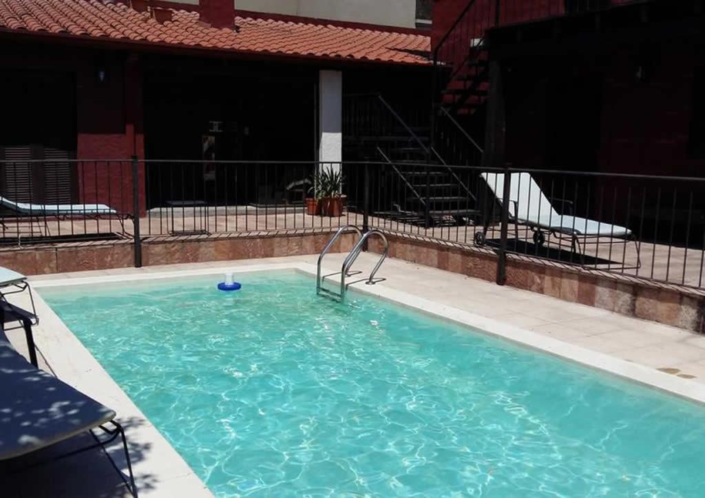 סלטה Hotel Las Chirimoyas מראה חיצוני תמונה